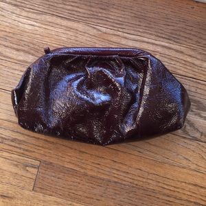 Burgundy Lorelei clutch with shoulder chain